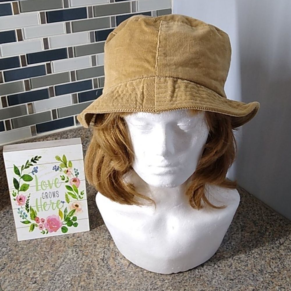 8 for $20 Xhilaratian Tan Hat